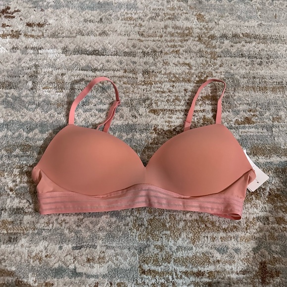 Other - NWT Auden push up wire free bra women's pink
